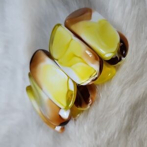 Marbled Lucite Retro Style Stretch Bracelet